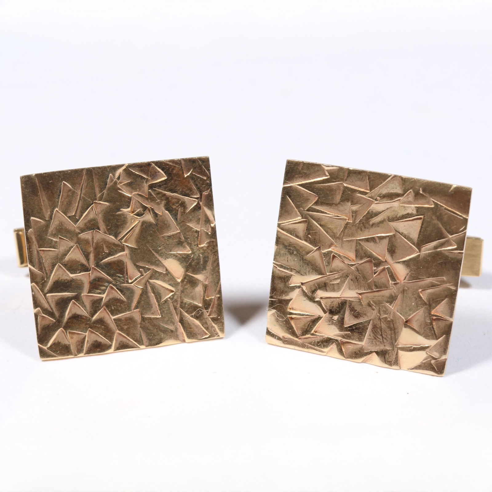 14K textured yellow gold cufflinks. 7/8" x 7/8" (face) (1 of 7)