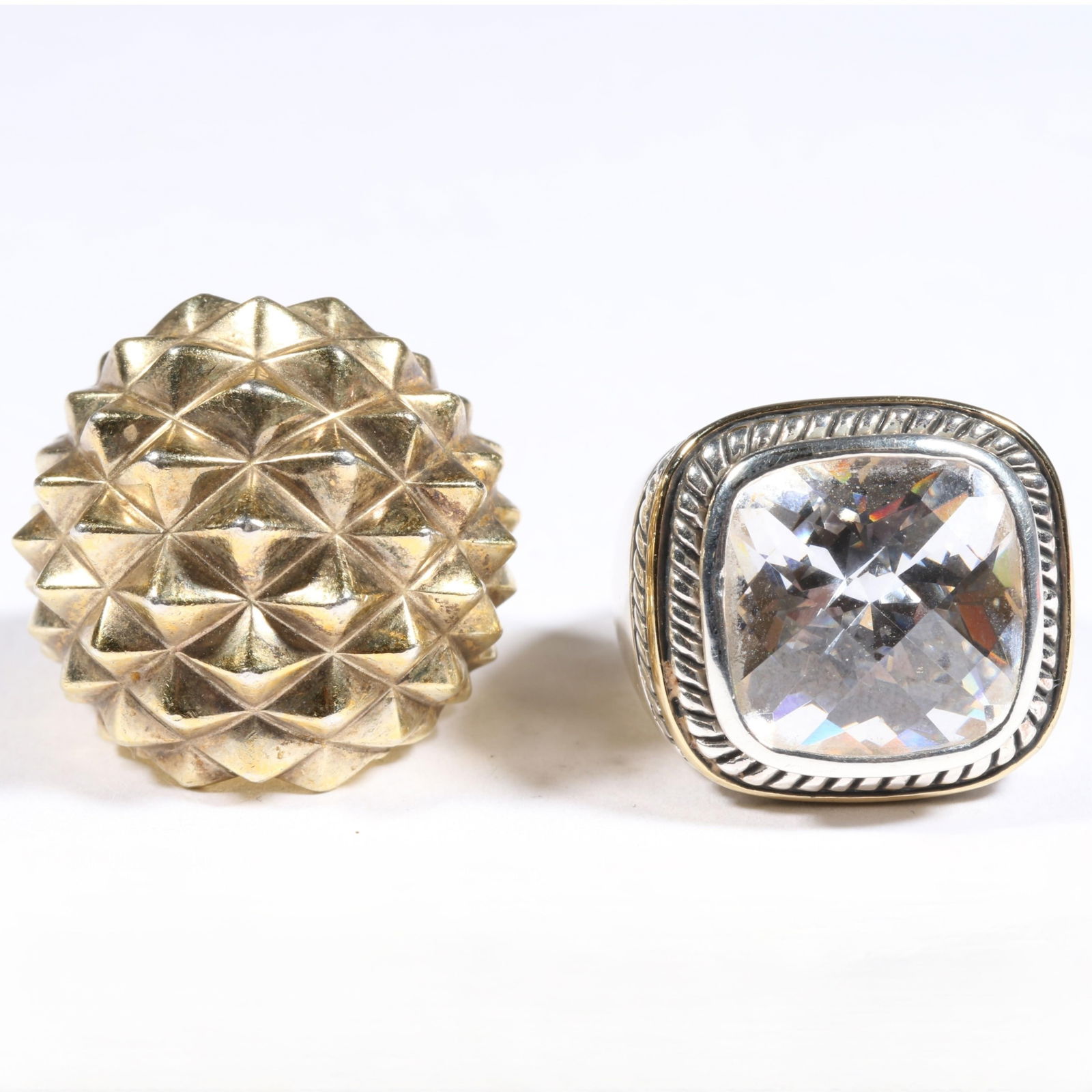 Stephen Webster Superstud sterling vermeil ring with large sterling silver Yurman style gemstone: Stephen Webster Superstud sterling vermeil ring with large sterling silver Yurman style gemstone ring with flower hallmark. Some residue. Size 7 1/4 (Webster)