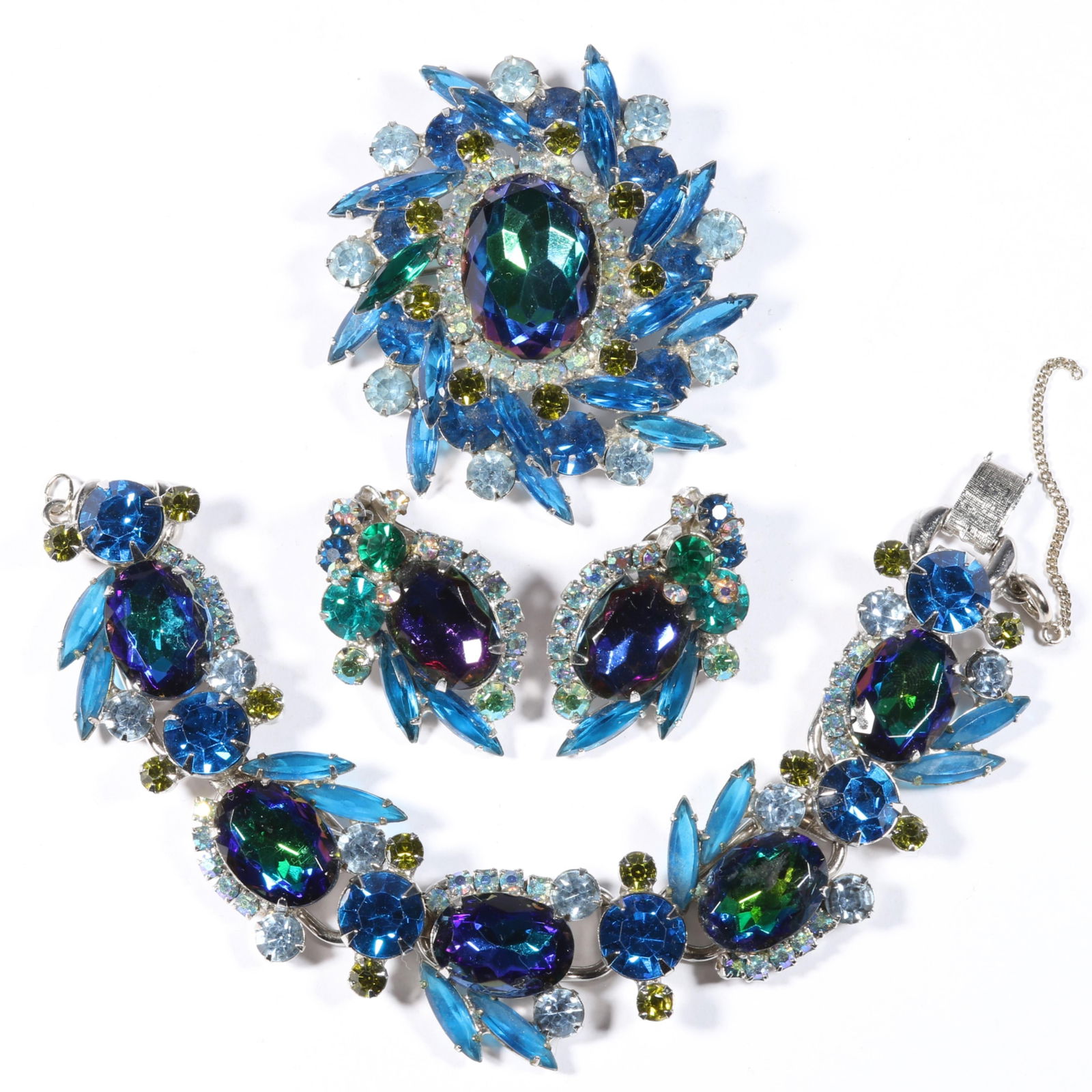 D & E Juliana blue watermelon rhinestone crystal parure with bracelet, brooch, and earrings. 7 1/4"L: D & E Juliana blue watermelon rhinestone crystal parure with bracelet, brooch, and earrings. 7 1/4"L x 1"W (bracelet)