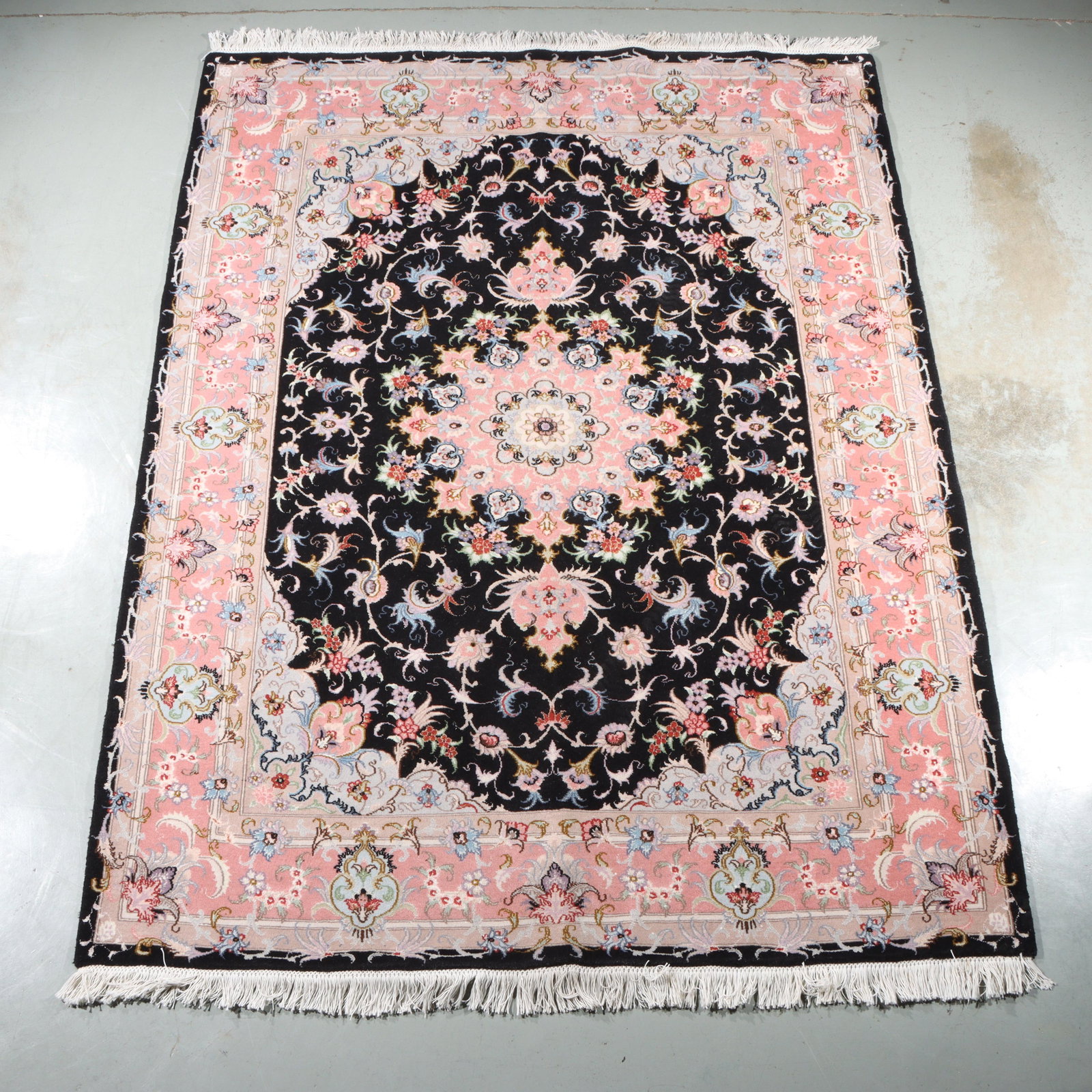 Persian Tabriz hand knotted wool estate rug carpet, 5x7. 81 1/2"H x 59"W (1 of 9)