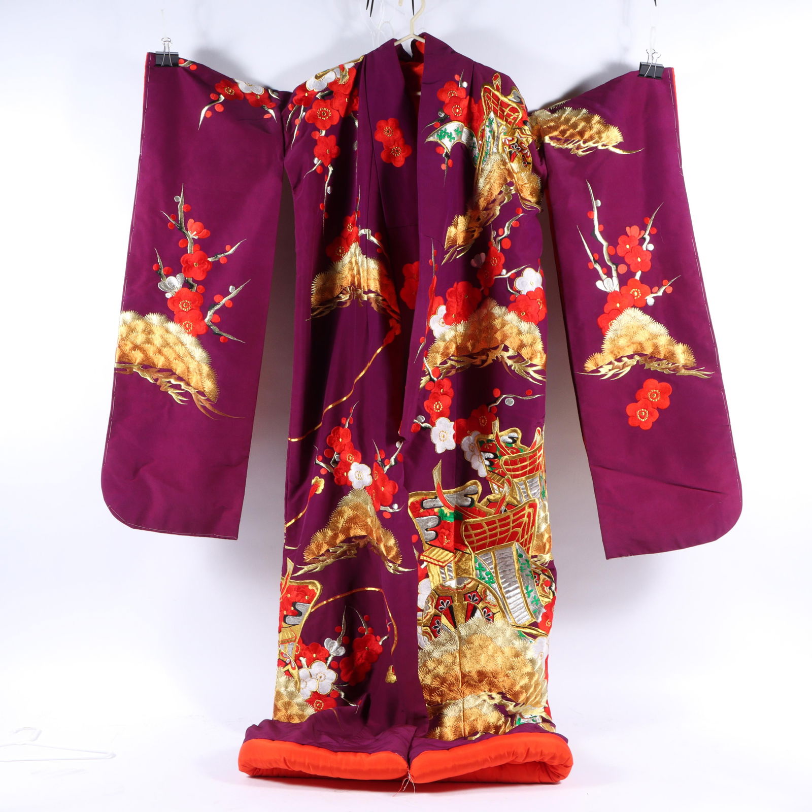 Japanese ceremonial embroidered purple silk wedding kimono / uchikake, red interior. 23"Pit to pit, (1 of 19)