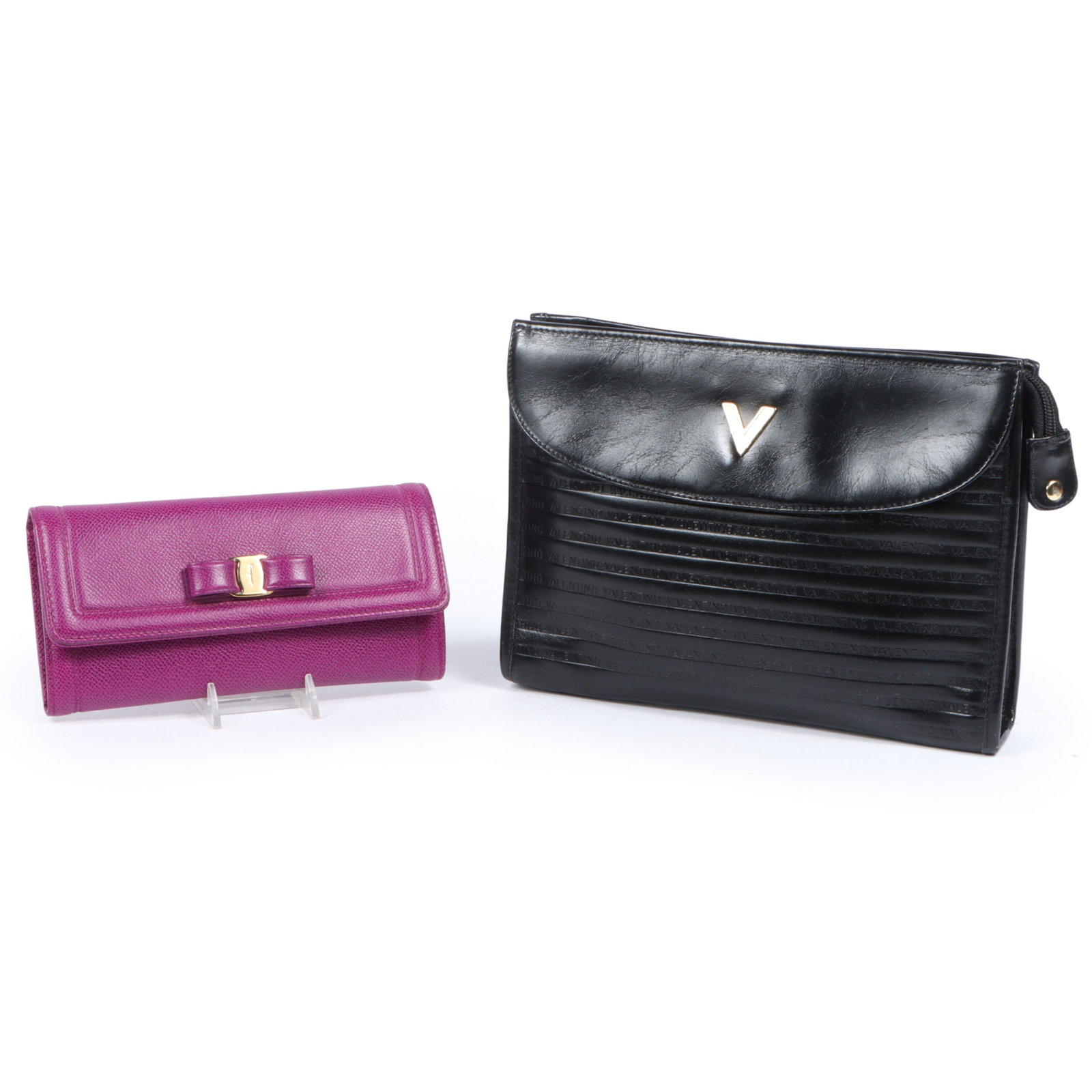 Salvatore Ferragamo Vara Bow Continental Wallet, featuring pebbled leather and gold-tone bow (1 of 16)