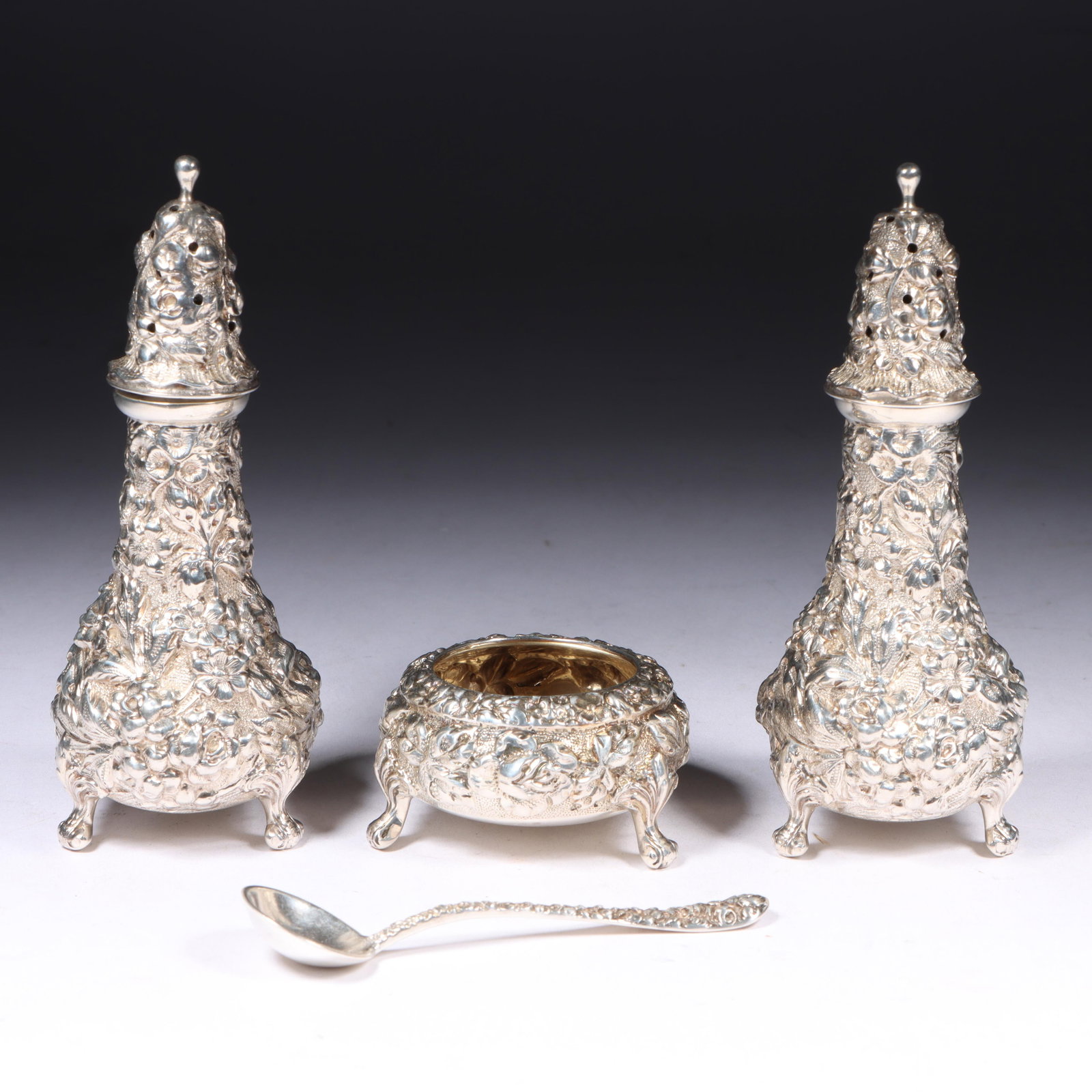Antique Stieff Sterling Silver Repousse Hollowware Salt & Pepper Shakers and Salt Cellar with spoon, (1 of 13)