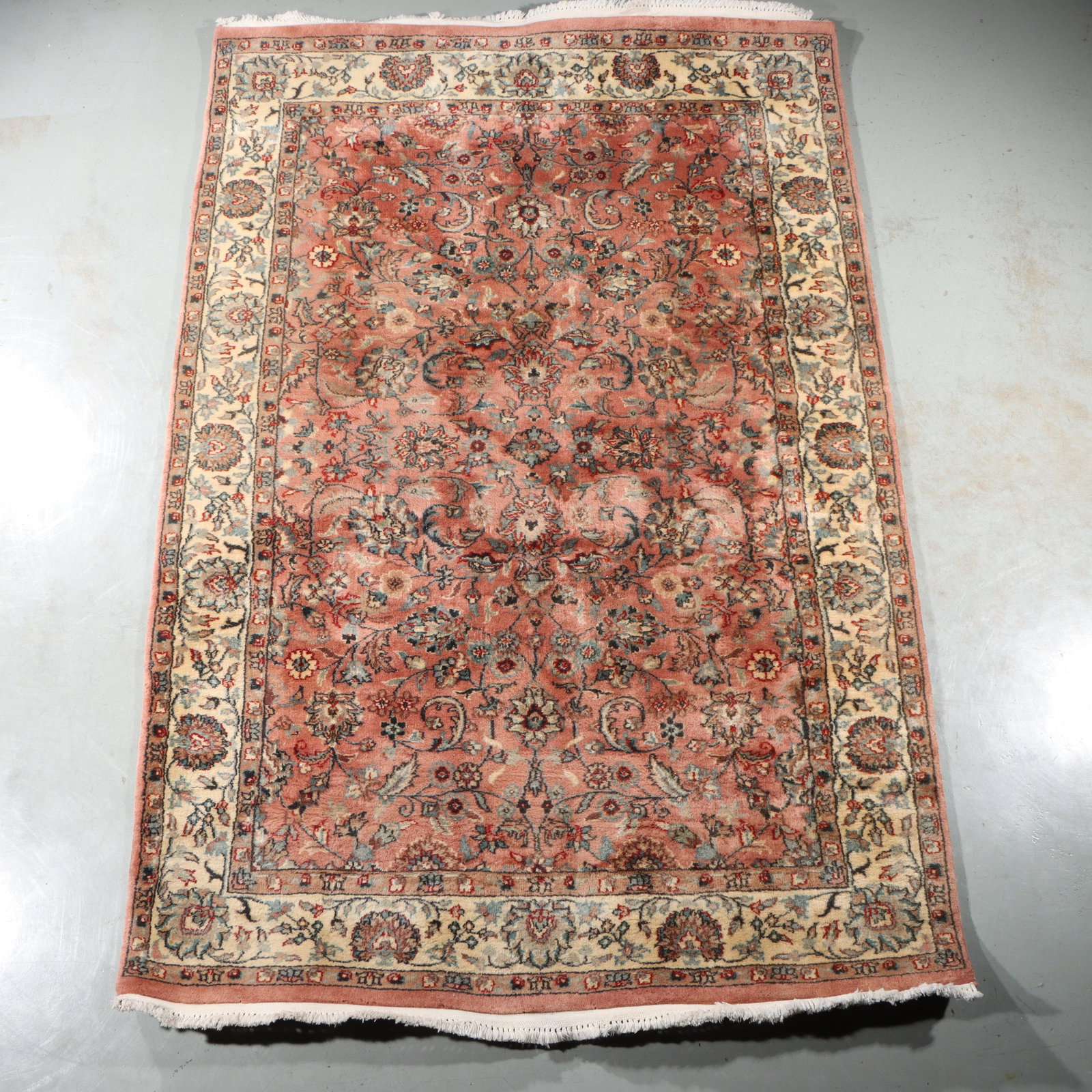 Persian Oriental wool estate rug carpet with mirrored floral motif, 4x6. 74"H x 48"W (1 of 12)