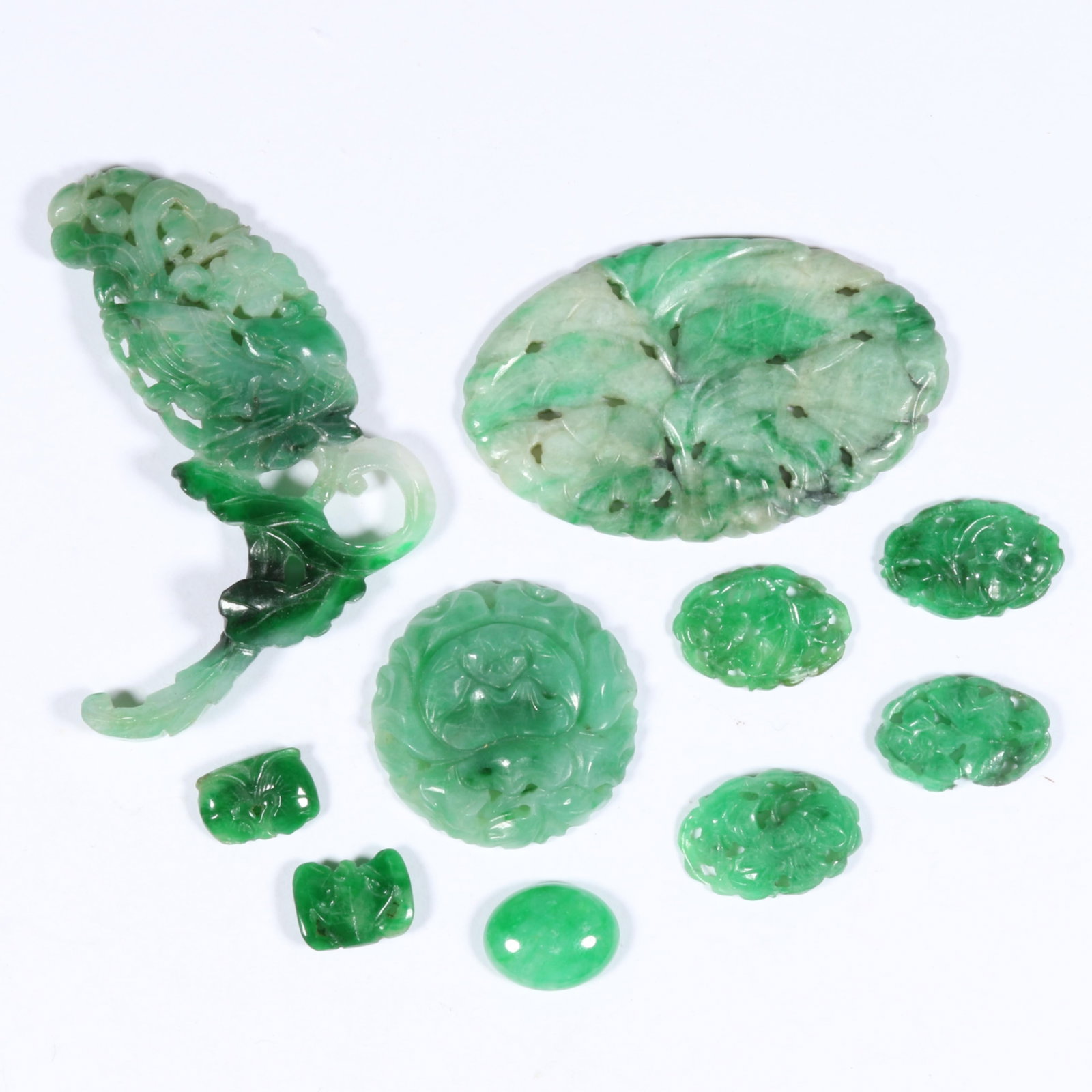 Carved Apple and Variegated Green Chinese Jadeite Jade Figural and Floral Hat Ornament, Loose: Carved Apple and Variegated Green Chinese Jadeite Jade Figural and Floral Hat Ornament, Loose Stones, and Medallions Fine semi-translucency in good condition with no chips, or nicks and some overall a