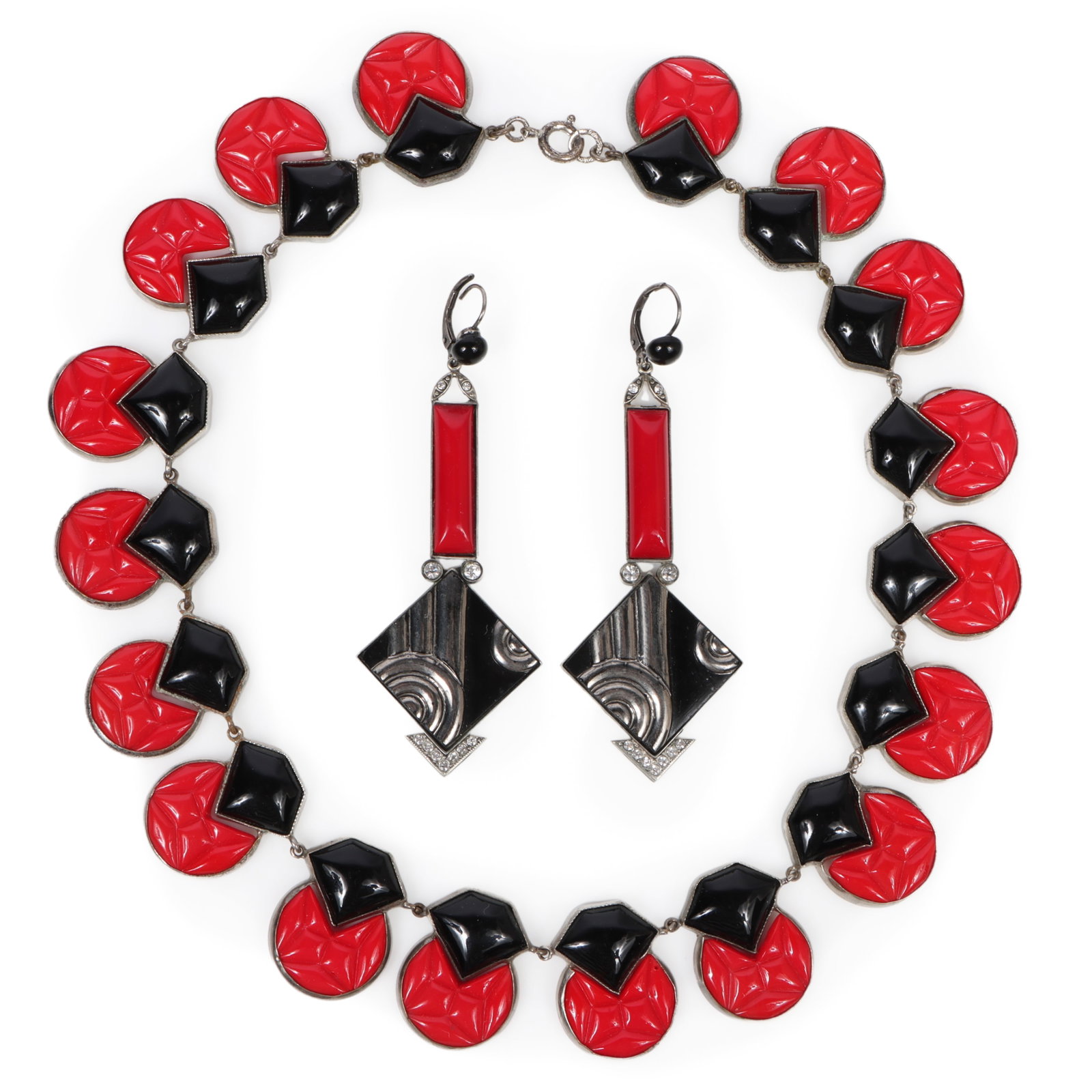 Art Deco Czech glass 2pc group with black and red glass necklace and complementary Machine Age (1 of 6)