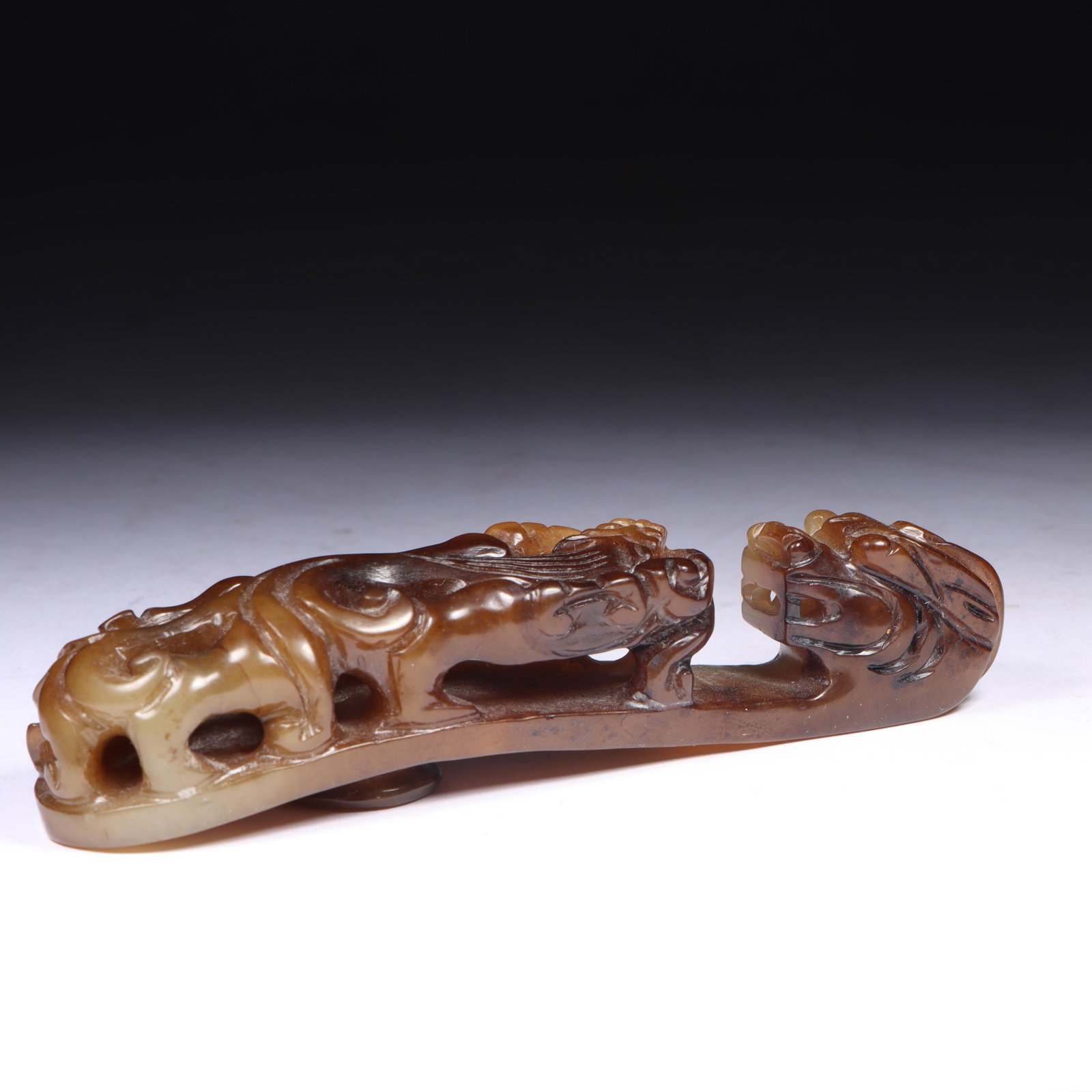LARGE Chinese carved russet jade chilong dragon belt hook 1 1/4"H x 4 3/4"Long: LARGE Chinese carved russet jade chilong dragon belt hook 1 1/4"H x 4 3/4"Long