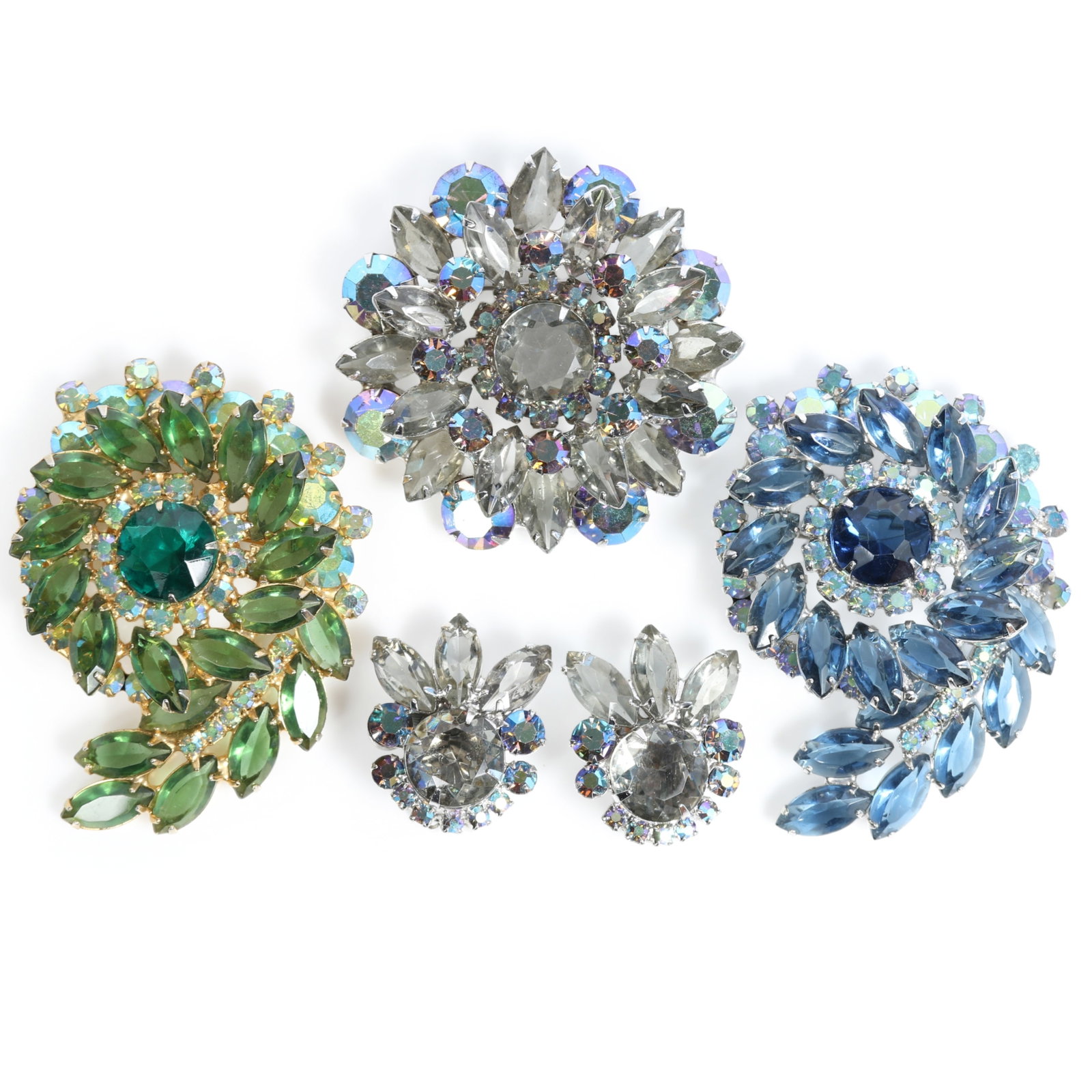 D & E Juliana brooches and earrings figural floral group with green, blue and AB rhinestone crystals: D & E Juliana brooches and earrings figural floral group with green, blue and AB rhinestone crystals Provenance: From the private collection of Dr. Claudia Brodhead 2 3/4"H x 21/8"W (green brooch)