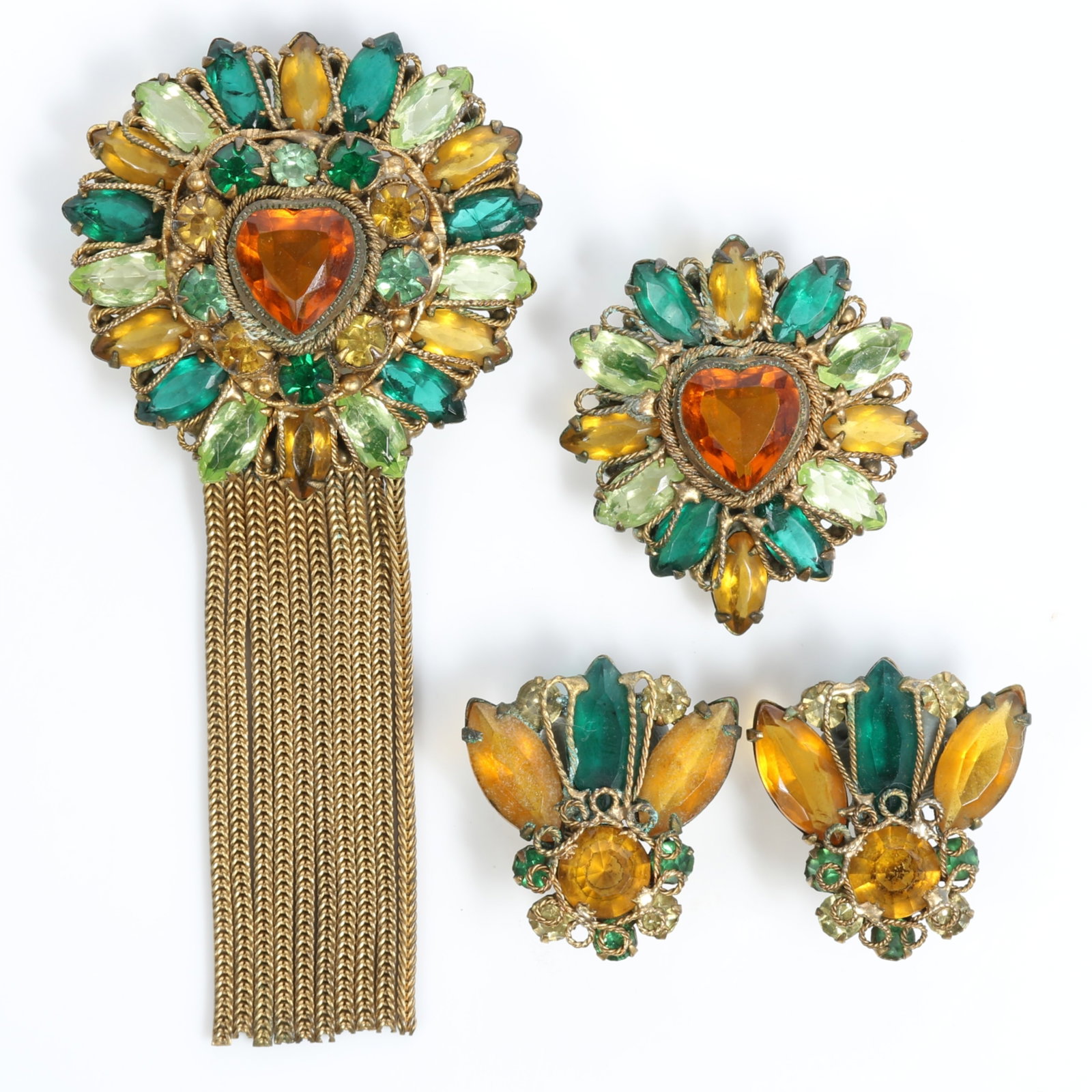 Original by Robert Fashioncraft parure: pair of gilt filigree rhinestone crystal brooches with heart: Original by Robert Fashioncraft parure: pair of gilt filigree rhinestone crystal brooches with heart jewel centers in autumnal shades, one with long fringe dangles and one pendant brooch, and matching