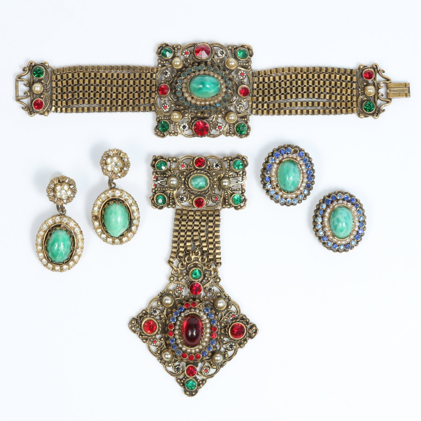 Austro-Hungarian Revival early unsigned Hollycraft bracelet and drop brooch with Peking glass (1 of 20)
