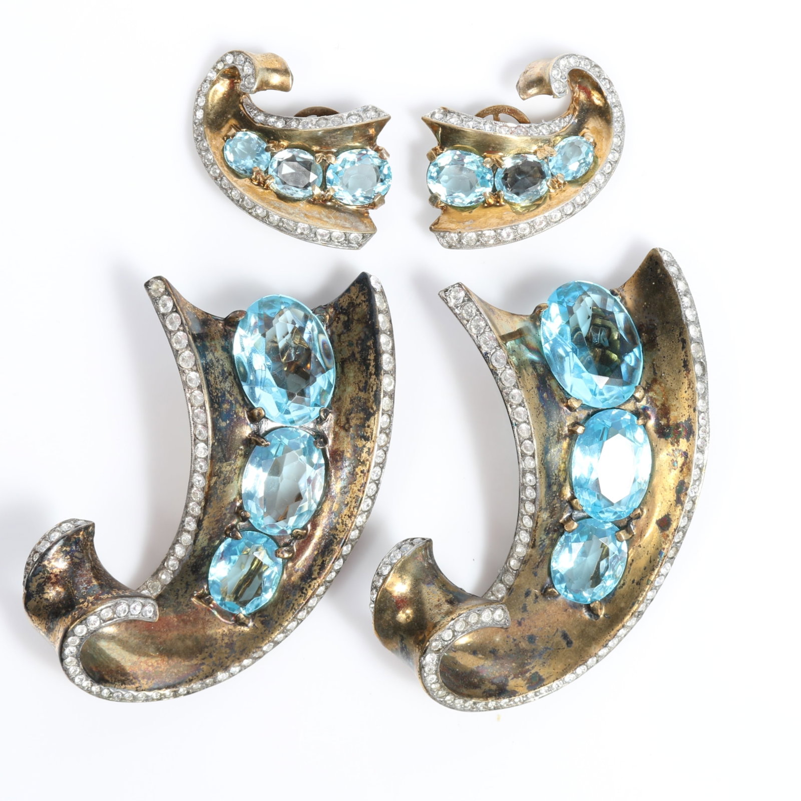 Trifari Alfred Philippe 1944 sterling vermeil "Scroll Pin" clip pair and matching earrings with (1 of 16)