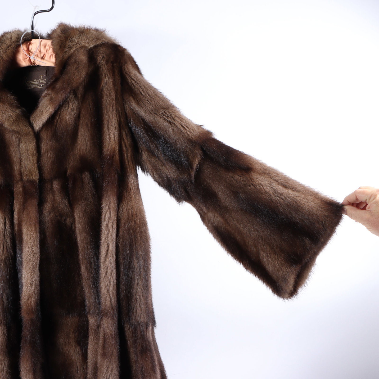 NH Rosenthal Russian sable fur swing coat with bell sleeves and a hood, along with a mink fur hat 25 - 8