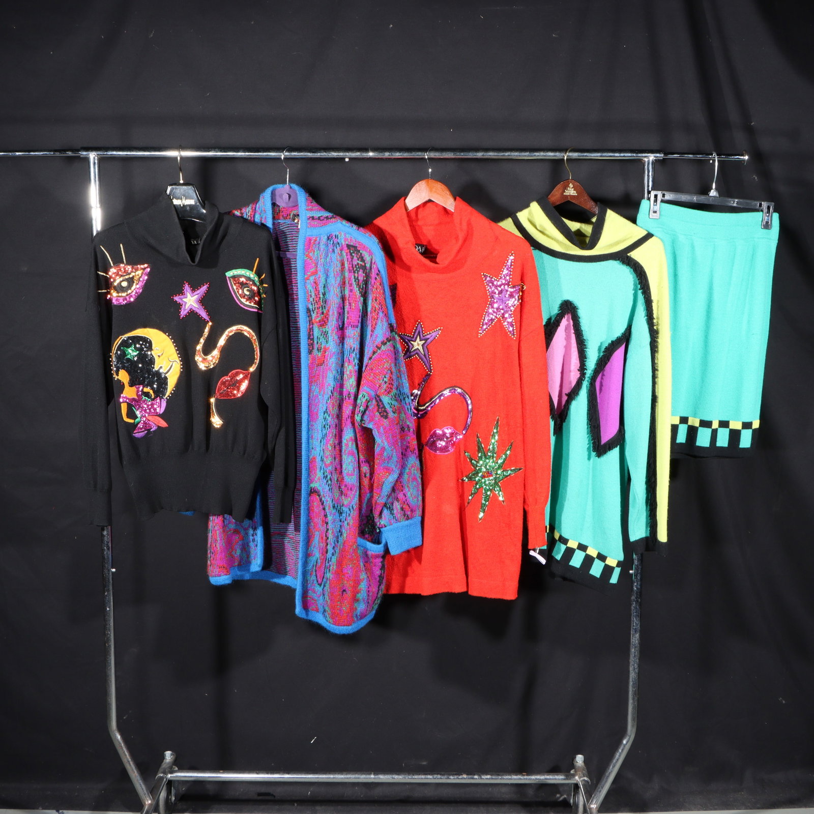 5pc. Escada by Margaretha Ley collection 23"Pit to pit x 34"Collar to vottom hem x 21 1/2"Bottom hem (1 of 14)
