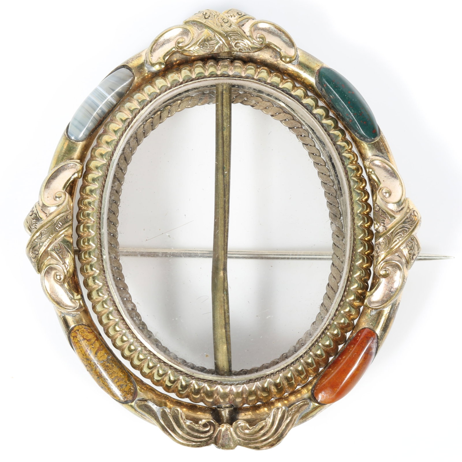 Antique Victorian Scottish agate pebble swivel brooch 2 1/2"H x 2 1/8"W: Antique Victorian Scottish agate pebble swivel brooch Provenance: From the collection of Sue Rudman, owner of Antique Source, Ltd in NYC for more than 45 years. 2 1/2"H x 2 1/8"W
