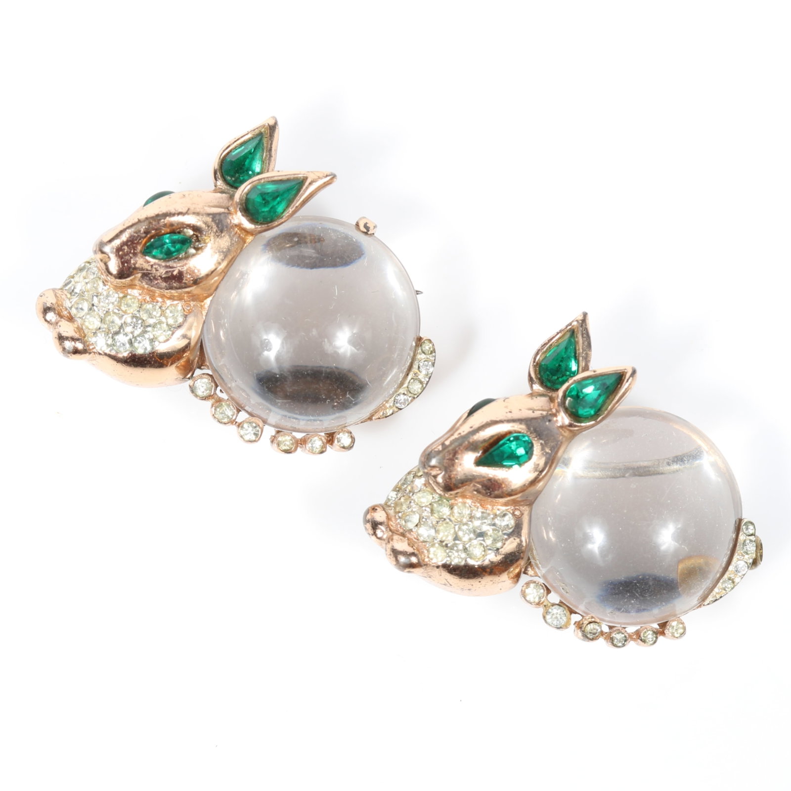 Pair of Coro Craft / CoroCraft 1945 sterling vermeil jelly belly bunny rabbit book piece fur clips (1 of 14)