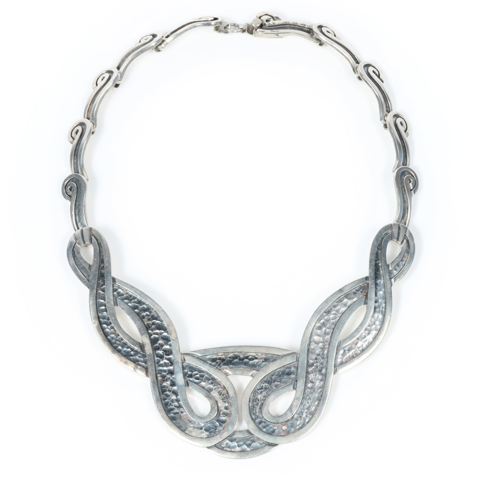 Margot de Taxco 1948 Mexican sterling silver Figure Eight necklace 16"L x 2"Drop: Margot de Taxco 1948 Mexican sterling silver Figure Eight necklace #5100 Provenance: From the Collection of Joan Duran, owner of The Queen's Bedroom on Facebook 16"L x 2"Drop