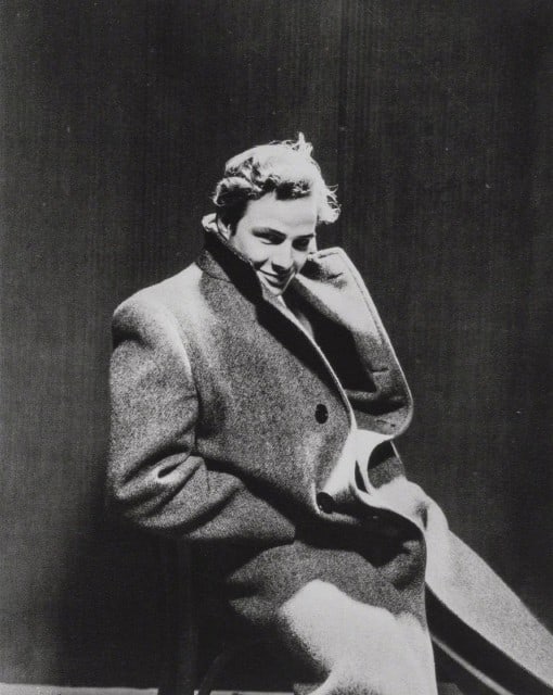 Cecil Beaton, Marlon Brando, Cecil Beaton, Electa Editrice Portfolios, Limited Edition Hé: Héliogravure on vélin paper. Paper size: 15.75 x 11.75 inches. Excellent condition. Inscription: unsigned and unnumbered, as issued. Notes: From the folio, Cecil Beaton, Electa Editrice Port