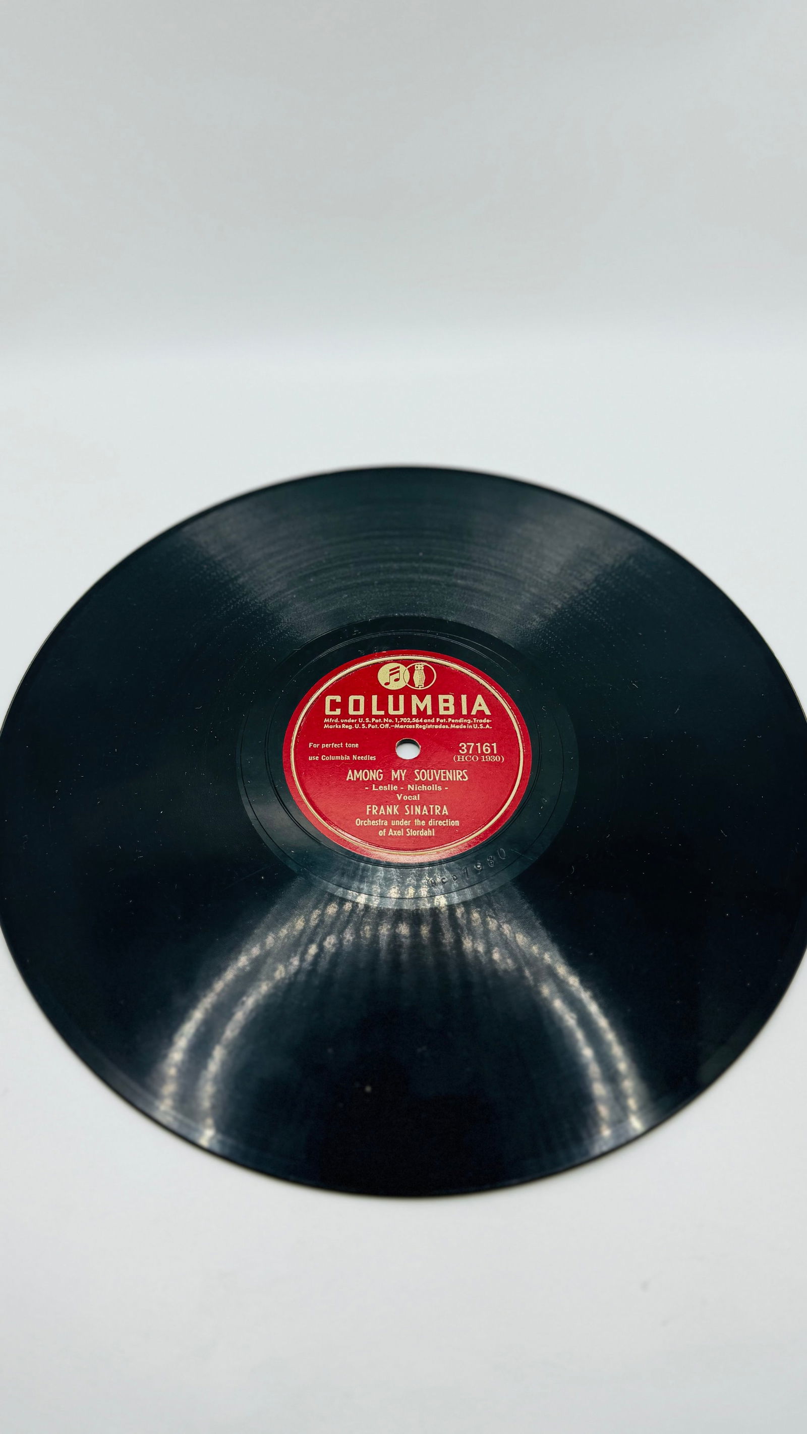 Columbia Records Among My Souvenirs/September Song Frank Sinatra: 78rpm Columbia Records Among My Souvenirs/September Song By Frank Sinatra. It is designed to be played on a Victrola Record player. It can also be played on specialized Record Players. Attempting to p