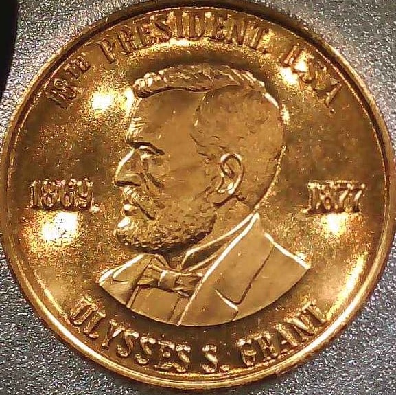 UNITED STATES $1 ULYSSES S GRANT DOLLAR COIN (1 of 2)