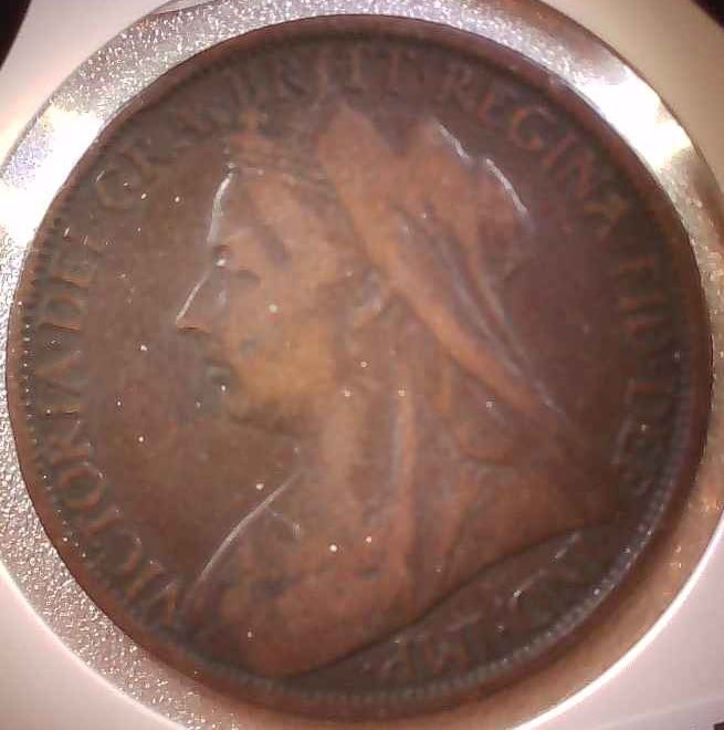 THE ROYAL MINT OF GREAT BRITAIN 1900 PENNY (1 of 2)