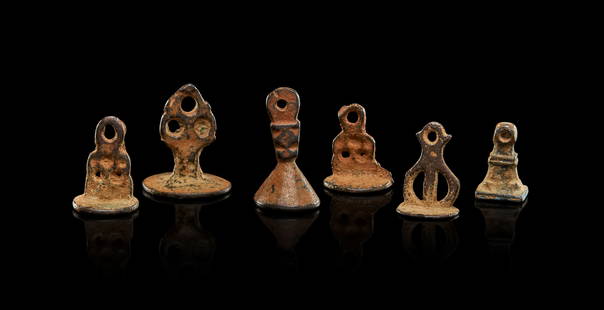 A COLLECTION OF BRONZE ISLAMIC STAMP SEALS: A COLLECTION OF BRONZE ISLAMIC STAMP SEALS Tallest: 2.8cm
