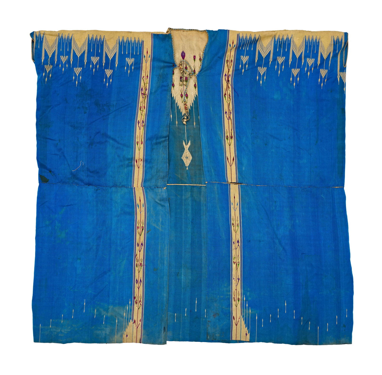 A SILK AND METAL THREAD ABA/ROBE, SYRIA, EARLY 20TH CENTURY: A SILK AND METAL THREAD ABA/ROBE, SYRIA, EARLY 20TH CENTURY 139 x 127cm