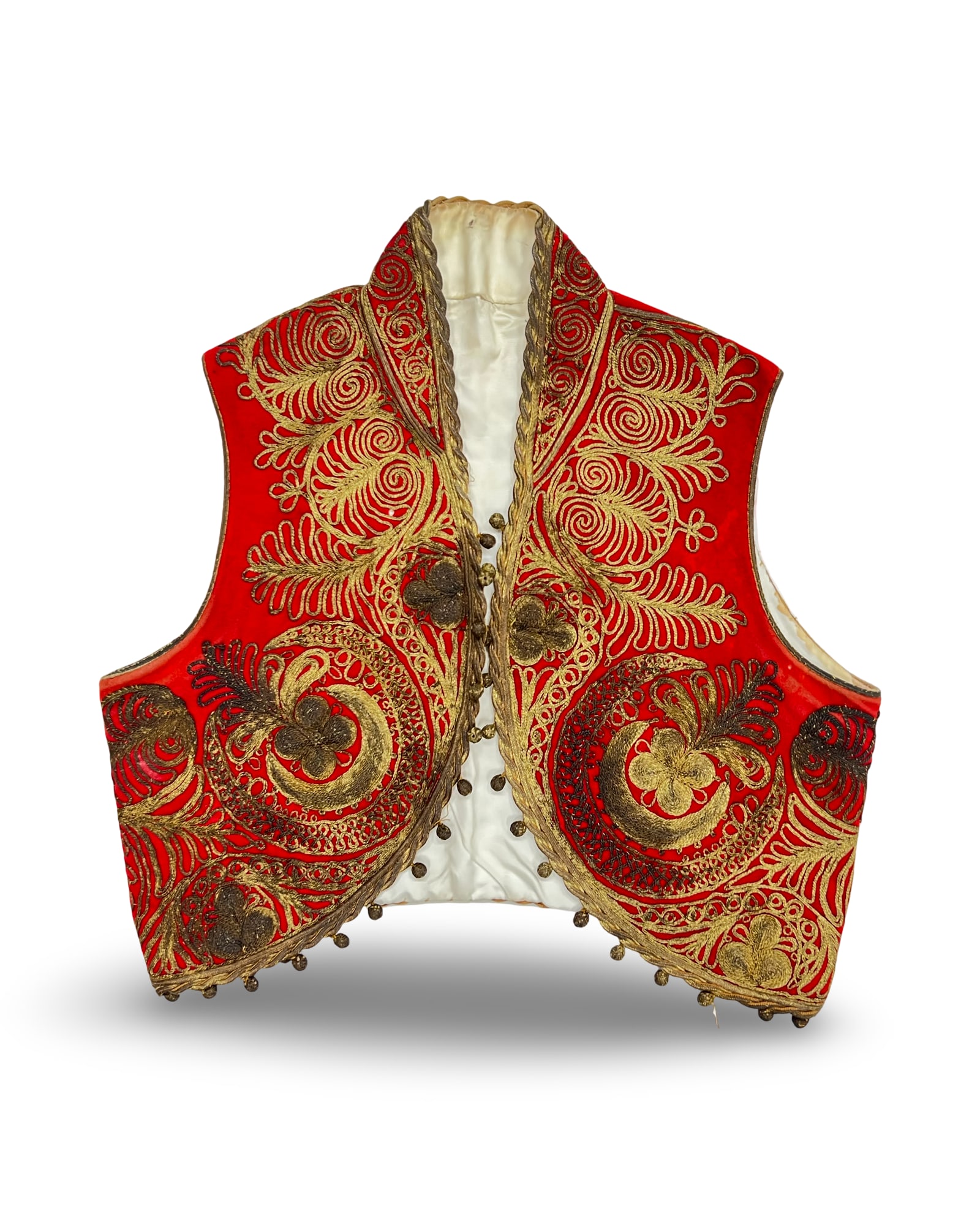 AN OTTOMAN BALKAN GOLD-THREAD EMBROIDERED RED VELVET JELEK, LATE 19TH OR EARLY 20TH CENTURY (1 of 2)