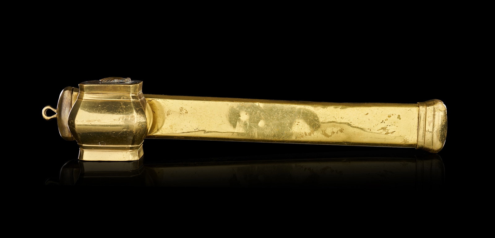 A LARGE OTTOMAN TURKISH GILT BRASS DIVIT PEN CASE AND INKWELL, 19TH CENTURY: A portable scribe's writing set, of the type known as a divit or qalamdan, featuring an elongated octagonal pen tube and a conjoined rectangular inkwell. The set is constructed from brass with a gilde