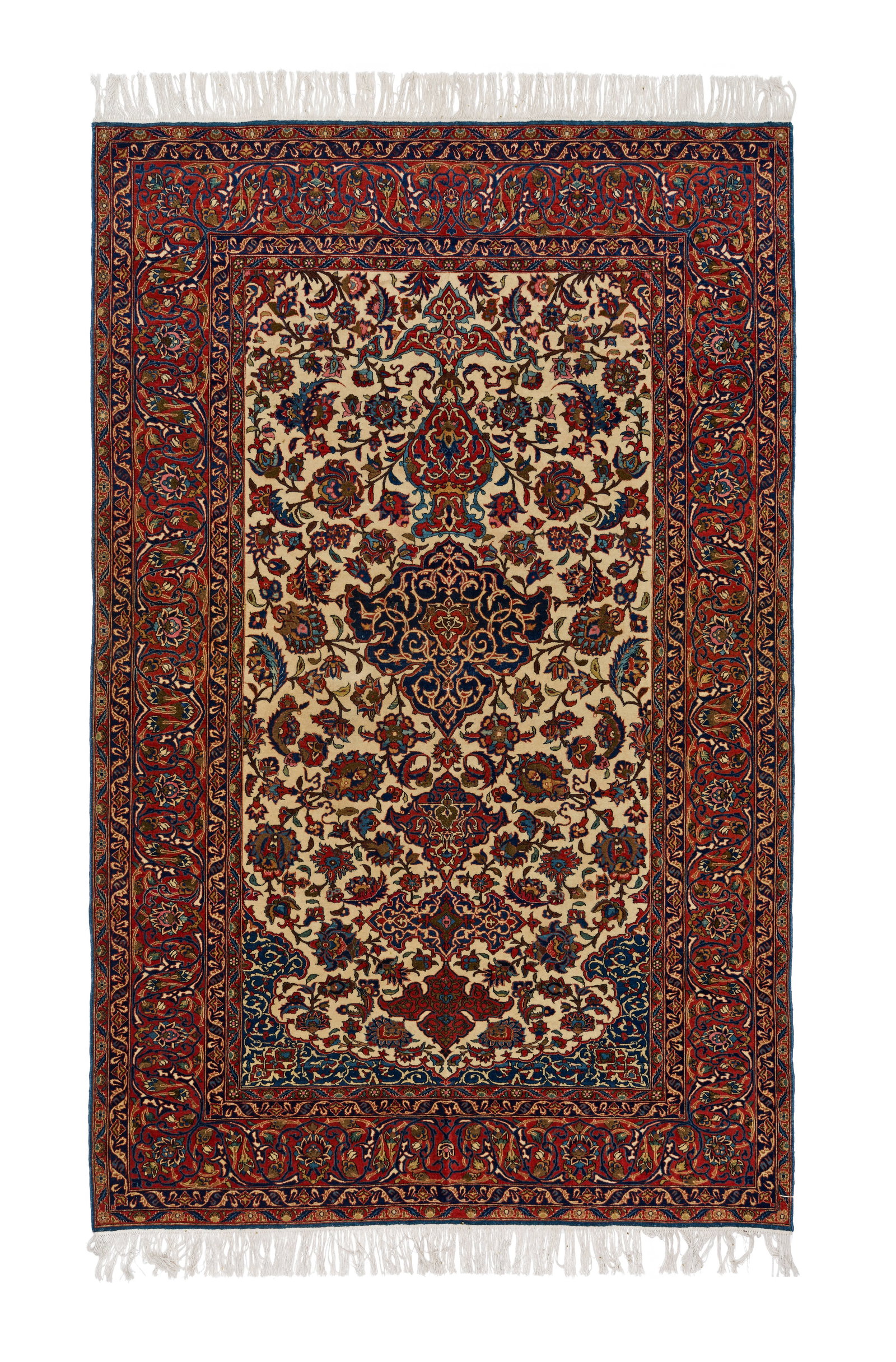 A WOOL PERSIAN ISFAHAN RUG, 20TH CENTURY (1 of 2)