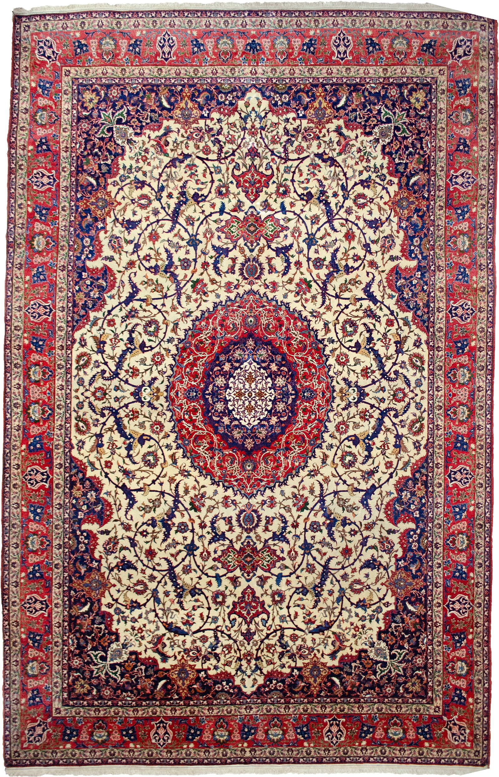 A LARGE PERSIAN ISFAHAN HAND-KNOTTED WOOL CARPET CIRCA 1920 (1 of 6)