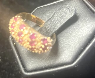 VINTAGE 14KT Y GOLD RUBY & DIAMOND RING (1 of 2)