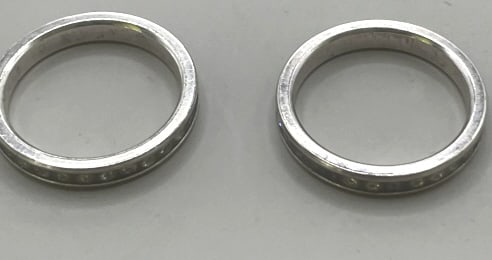 PR VTG PLATINUM & DIAMOND WEDDING BANDS: Both side 5 , total weight .2.5 dwt