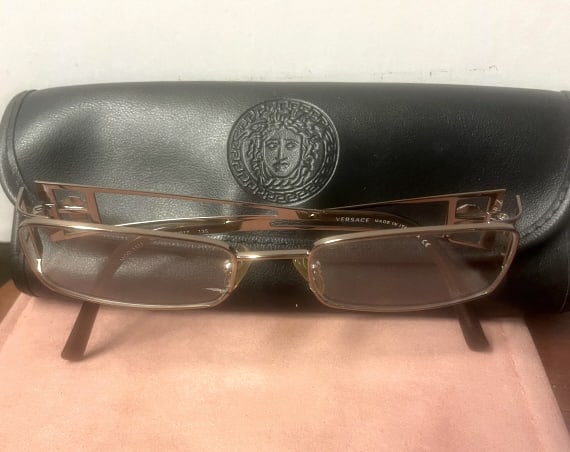AUTHENTIC VERSACE GOLD FRAMES WITH CASE (1 of 3)