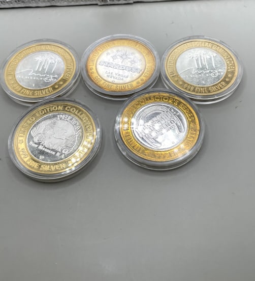 5 TEN DOLLAR .999 SILVER VEGAS CASINO CHIPS: to include MIRAGE,HORSESHOE,PELICAN,MIRAGE,STARDUST, ALL IN EXCELLENT CONDITION, WITH PLASTIC CASES, ALL .99 SILVER PURE