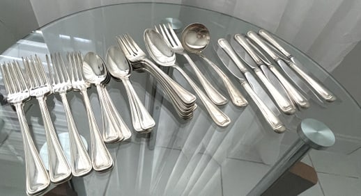 GORHAM OLD FRENCH STERLING (35) PIECE FLATWARE