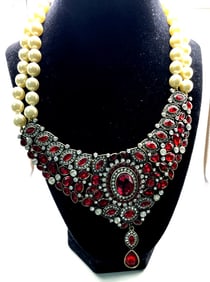 HEIDI DAUS BELLE EPOQUE STYLE GORGEOUS NECKLACE