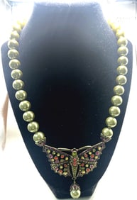 HEIDI DAUS BUTTERFFLY AND STONES NECKLACE