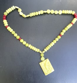 CHINESE RARE YELLOW JADE DRAGON PENDENT NECKLACE