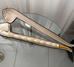 PALATIAL MEERSCHAUM PIPE WITH CASE LIKE NEW
