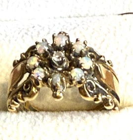 ESTATE 14 KT Y. G. CLUSTER RING OPAL & DIAMONDS