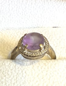 14KT WHITE GOLD OVAL CUT AMETHYST & DIAMOND RING