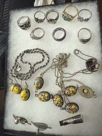 LARGE TRAY LOT OF STERLING VINTAGE JEWELRY
