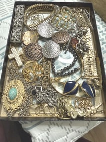 LARGE LOT OF GOLD AND SILVER TONE COSTUME JEWELRY