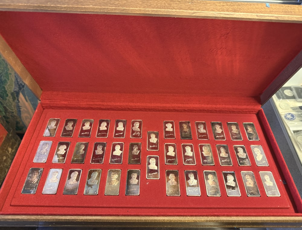 RARE HAMILTON MINT PRESIDENTIAL SILVER INGOT SET (1 of 10)