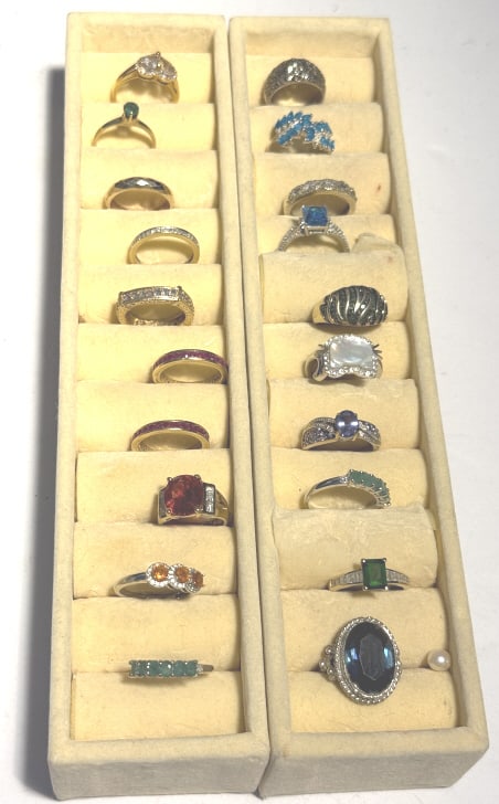 FABULOUS LOT STERLING FANCY LADIES RINGS (20) (1 of 3)