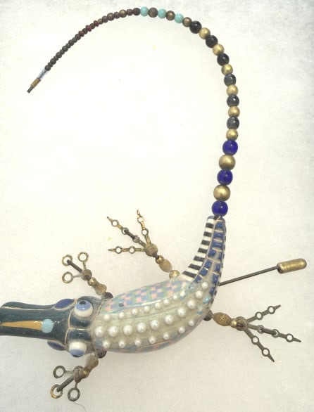 VINTAGE CYNTIA CHUANG PORCELAIN LIZARD BROOCH PIN (1 of 2)