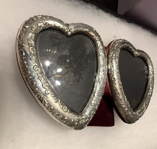 VTG. SWEETHEART STERLING HEART SHAPED FRAMES (1 of 2)