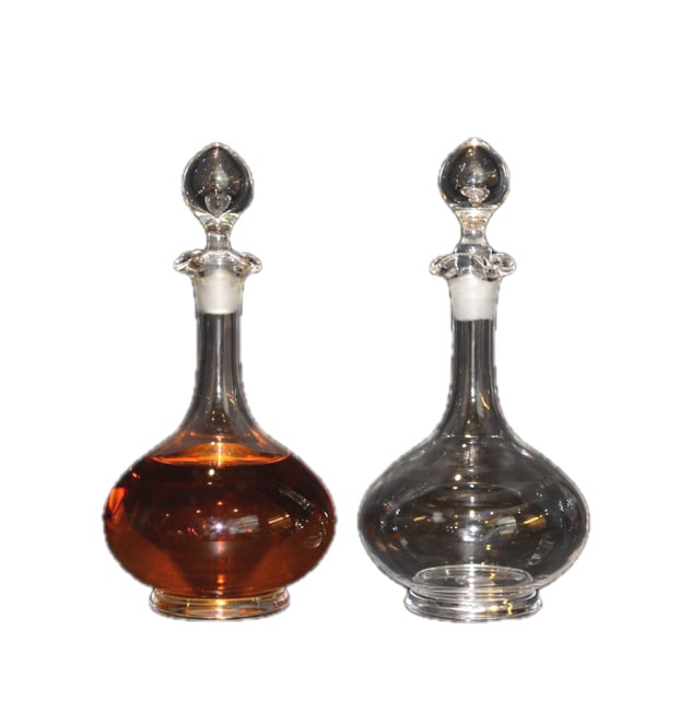 PR VINTAGE SIGNED BACCARAT DECANTERS & STOPPER (1 of 2)