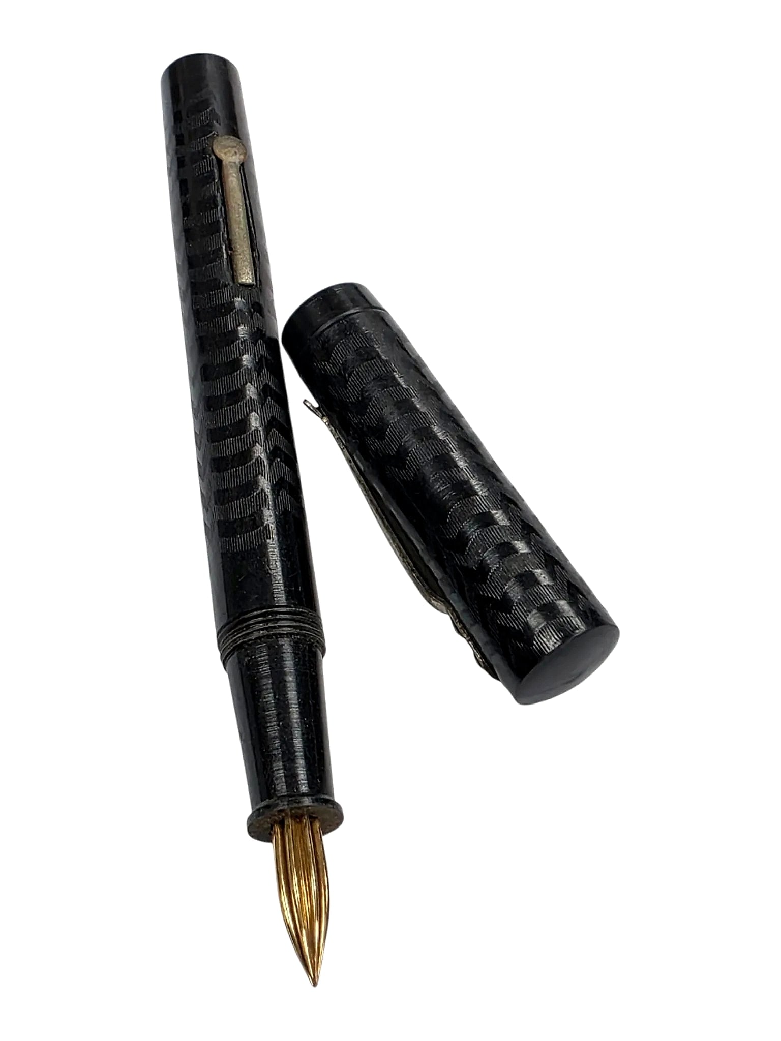 Vintage Black Chased Fountain Pen with Multi-Wire Point Nib: A vintage fountain pen featuring a black cylindrical barrel and matching screw/slip cap decorated with a chased chevron and wave pattern. Fitted with a distinctive gold-tone multi-wire tapered nib ass
