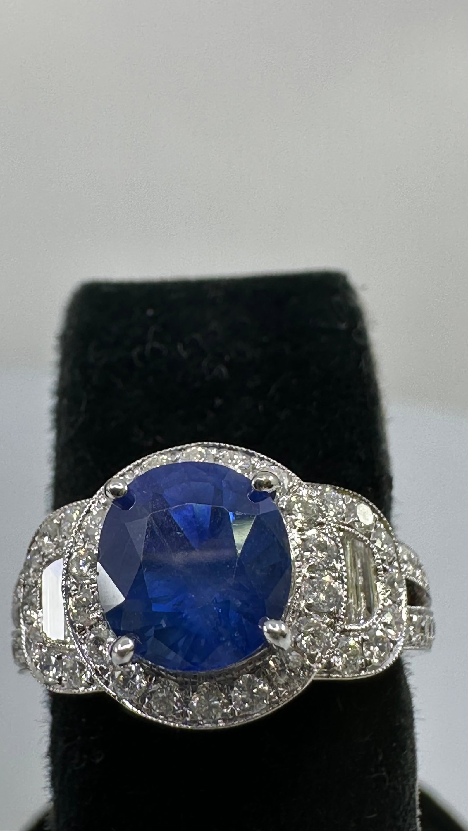 GIA Certified 3.11 Ct Natural Blue Sapphire & Diamond Ring ? 18K White Gold (1 of 4)